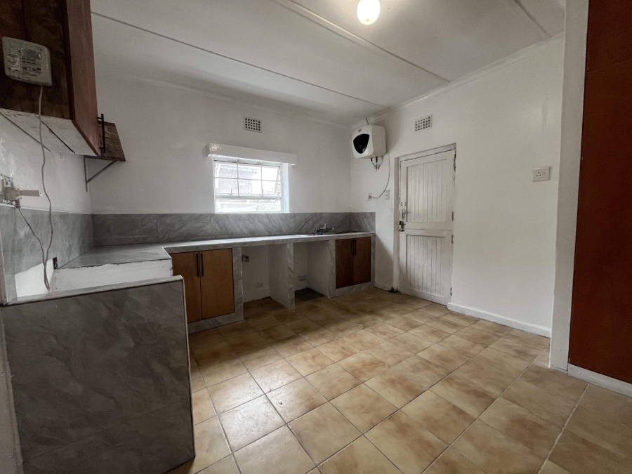 To Let 2 Bedroom Property for Rent in Brooklyn Western Cape